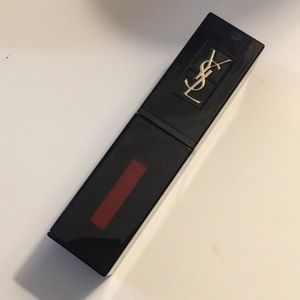 YVES SAINT LAURENT Vinyl Cream Lip Stain 409